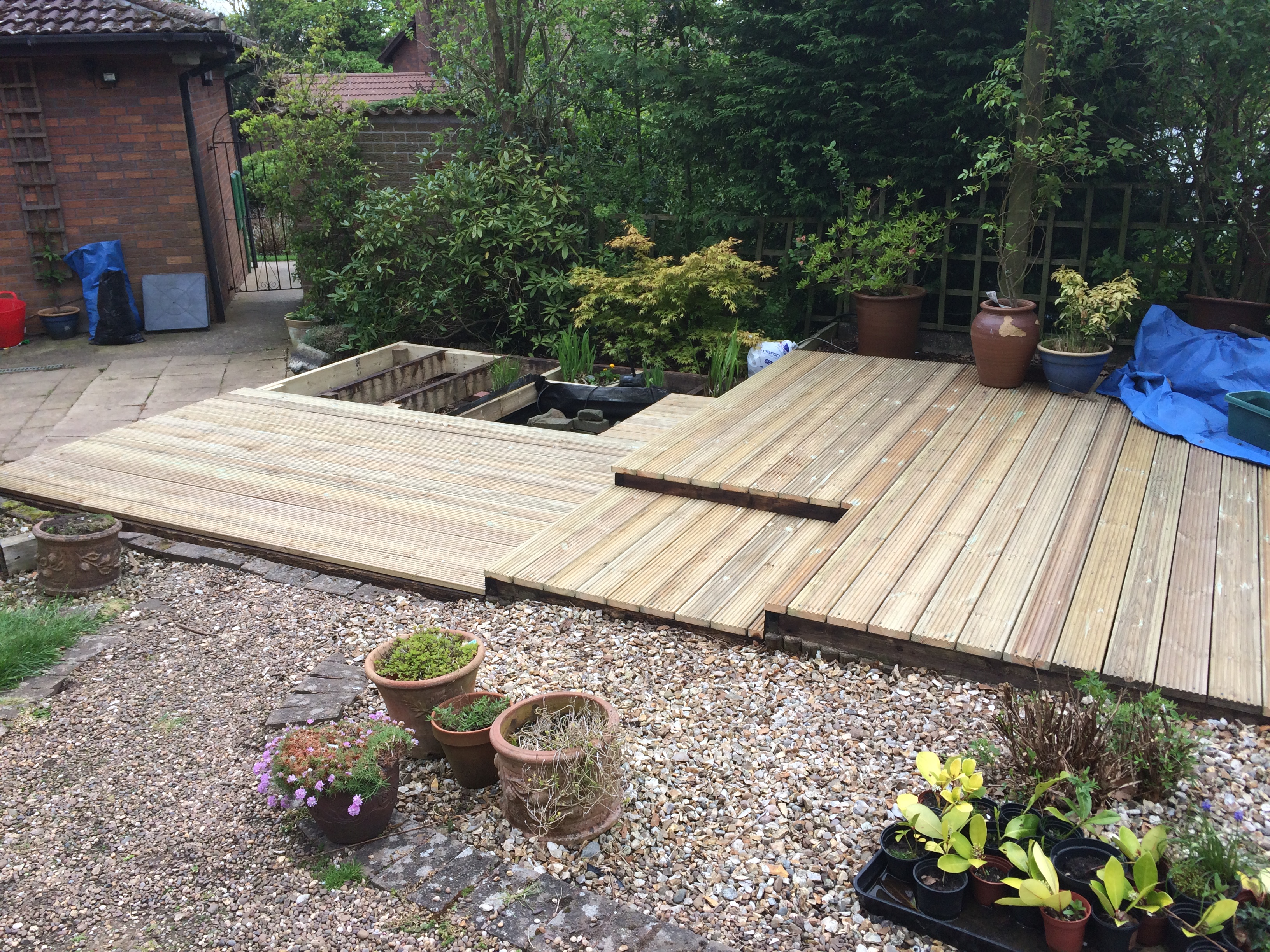 Decking, width view