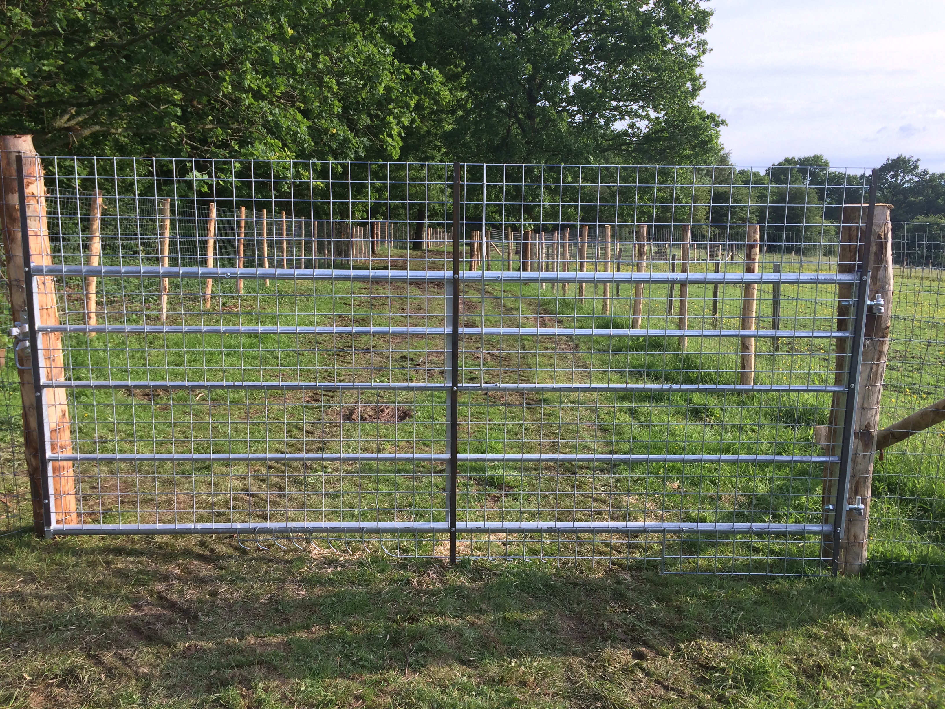 Gate installation